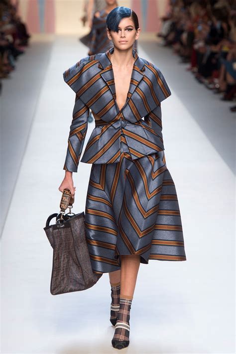 vogue.com fendi spring 2018|Fendi Fall 2018 Ready.